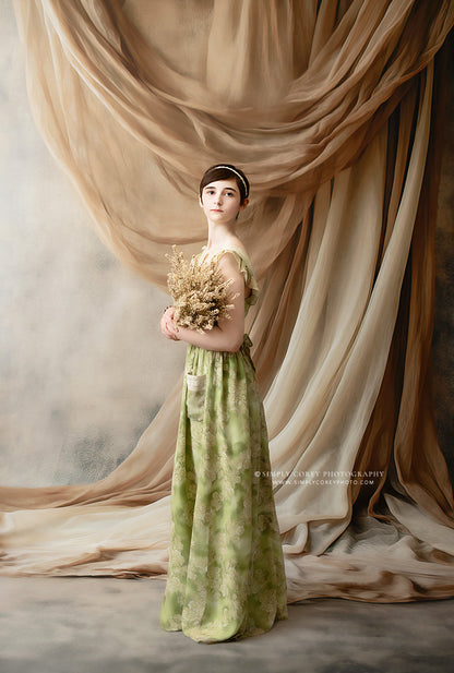 Warm Taupe Veil - Sweep Only