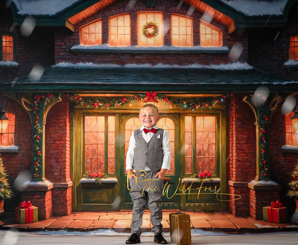 Festive Locomotive - Room