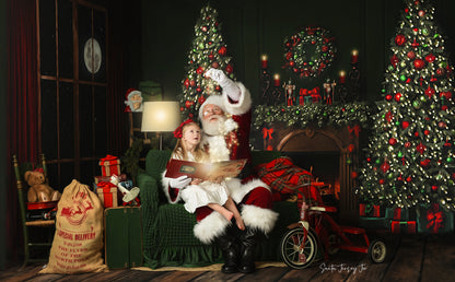 Red & Green Christmas Mantle - Room