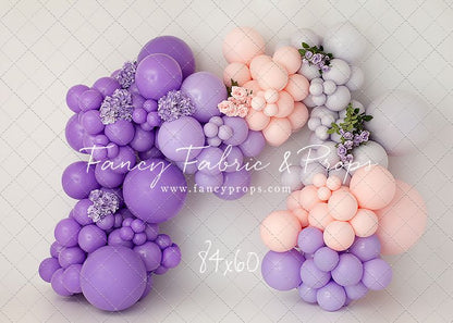 Jazzy Lilac Balloon Arch