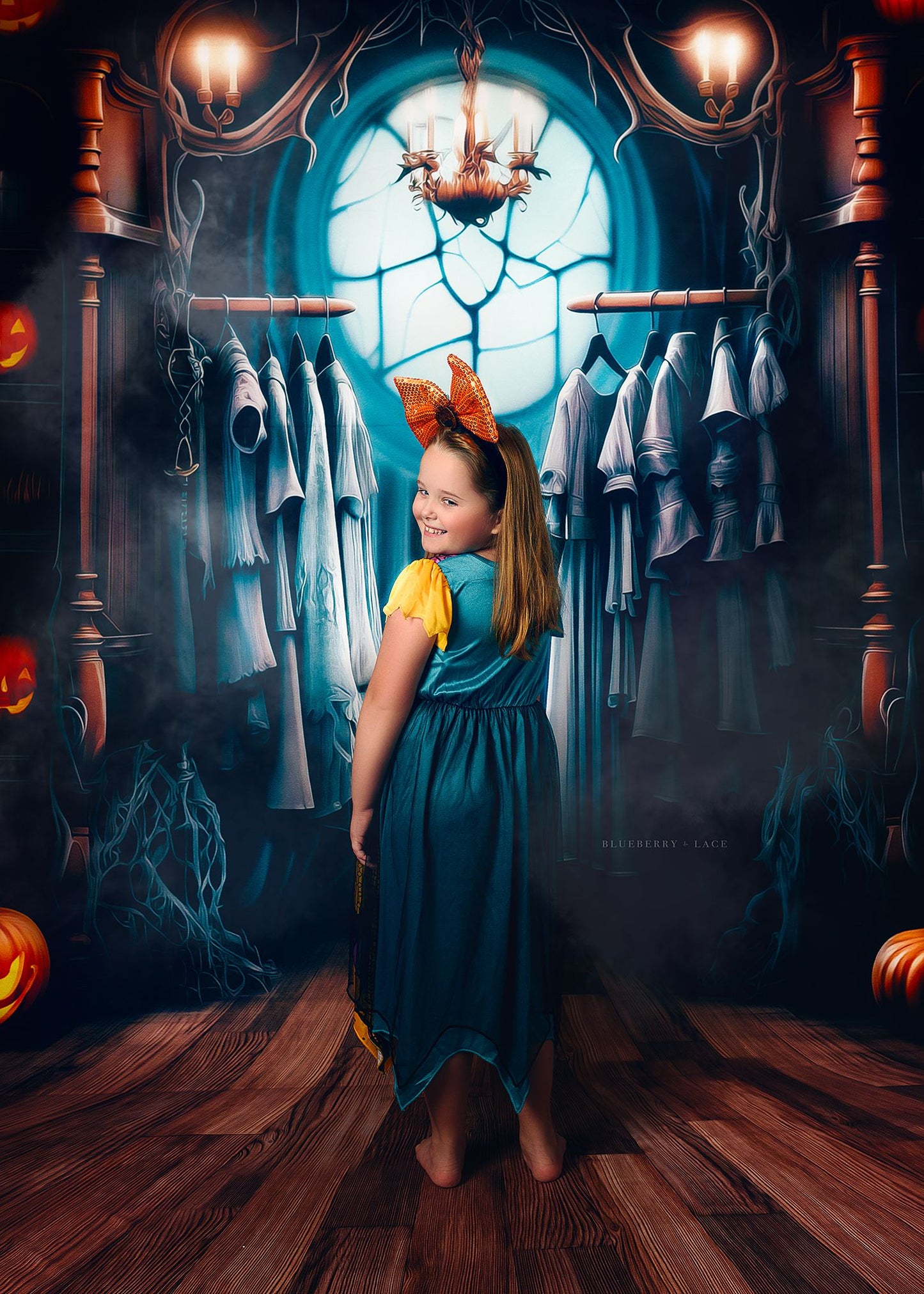 Haunted Wardrobe -Brown Wood Floor - With Sweep Option