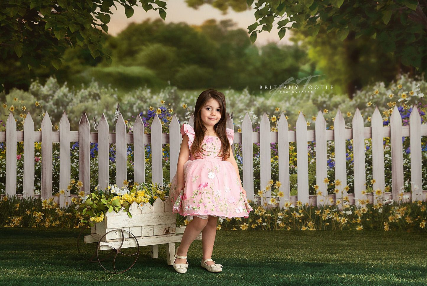 Splendid Spring Pickett Fence