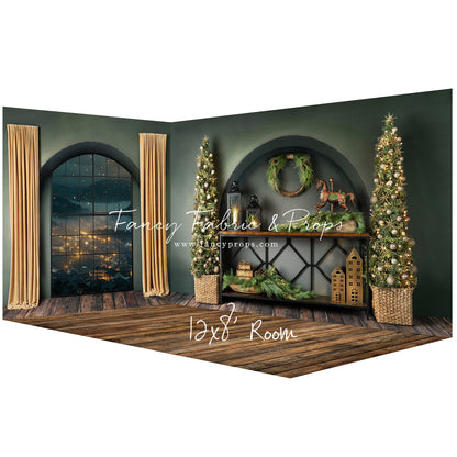 Regal In Green - Room