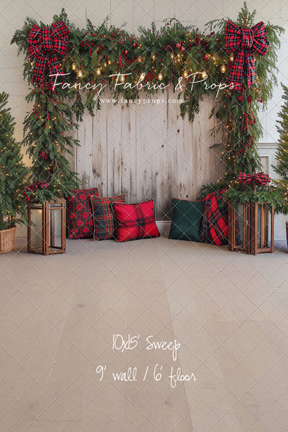 Classic Christmas Garland Wall - With Sweep Option