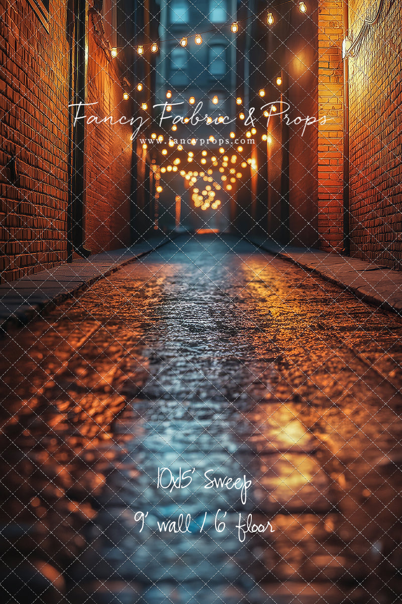 Gilded Alleyway - Sweep Sizes Only
