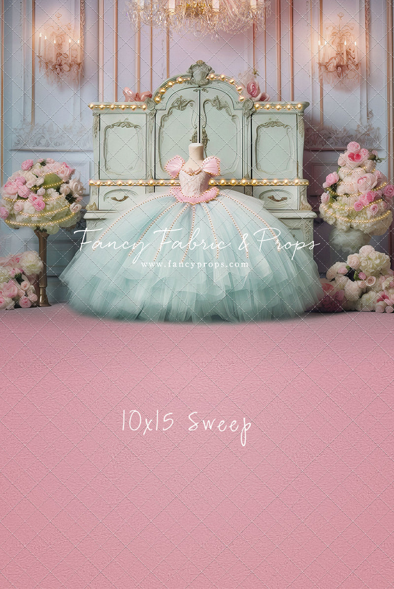 Miss Charlotte - Pink Carpet - With Sweep Option