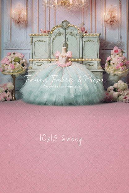 Miss Charlotte - Pink Carpet - With Sweep Option