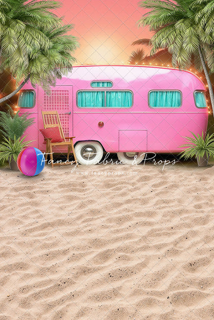 Barbie's Glamper Getaway - Sand Floor - With Sweep Option