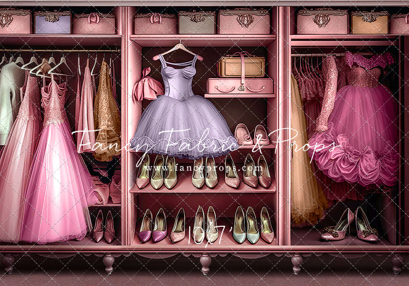 Barbie's Fabulous Wardrobe - Purple Dress Option - With Sweep Option