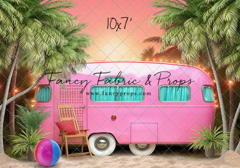 Barbie's Glamper Getaway - Sand Floor - With Sweep Option