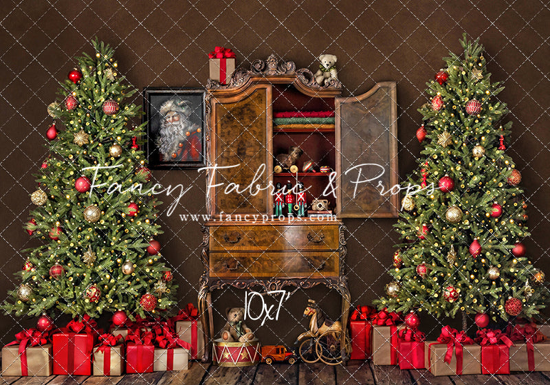 Cabinet of Yuletide Wonder