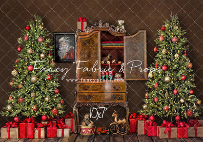 Cabinet of Yuletide Wonder