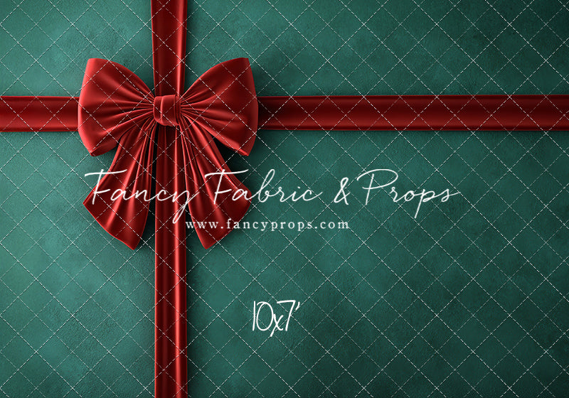 Holly & Velvet - With Sweep Option