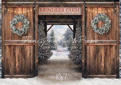 Snowy Mountain Reindeer Farm - No Reindeer - 2pc Room