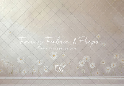 Soft Daisy Daydream - With Sweep Option