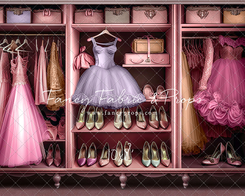 Barbie's Fabulous Wardrobe - Purple Dress Option - With Sweep Option