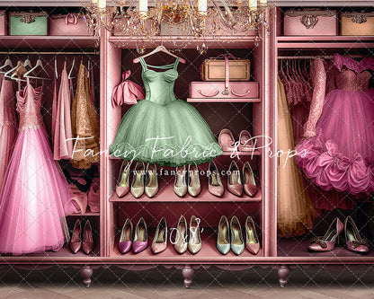 Barbie's Fabulous Wardrobe - Green Dress Option - With Sweep Option