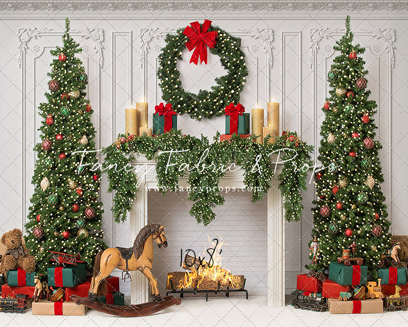 Classic Christmas Mantle