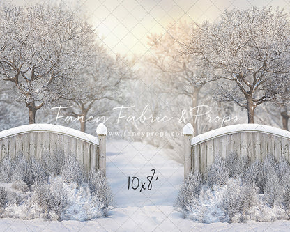 Winter Forest Gate 2pc Room