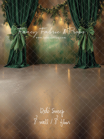 Holiday Curtain Call - With Sweep Option