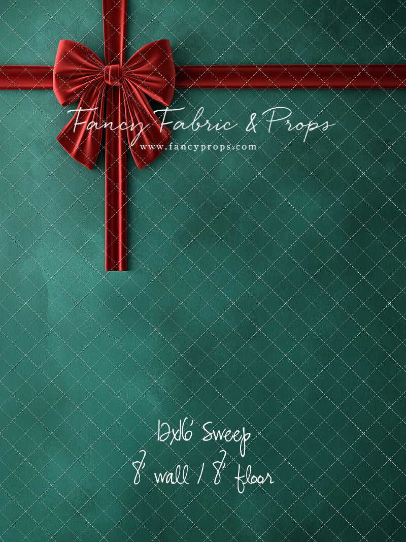 Holly & Velvet - With Sweep Option