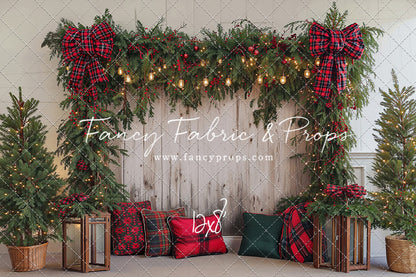 Classic Christmas Garland Wall - With Sweep Option