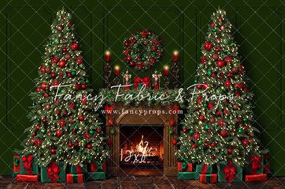 Red & Green Christmas Mantle