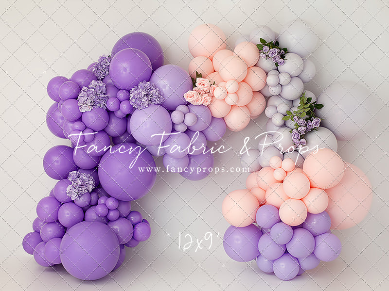 Jazzy Lilac Balloon Arch