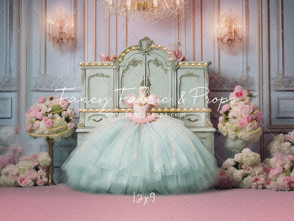 Miss Charlotte - Pink Carpet - With Sweep Option