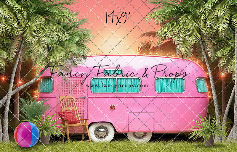 Barbie's Glamper Getaway - Grass Floor - With Sweep Option