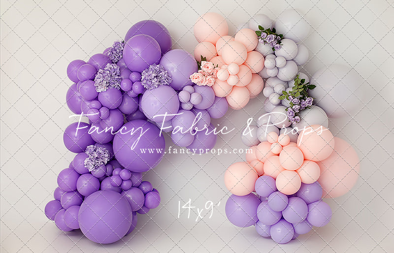 Jazzy Lilac Balloon Arch
