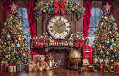 The Grand Christmas Clock - with Sweep Option