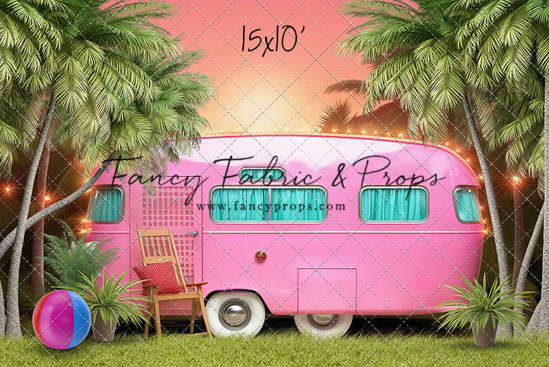 Barbie's Glamper Getaway - Grass Floor - With Sweep Option