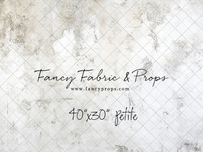 Pale Whisper - Petite