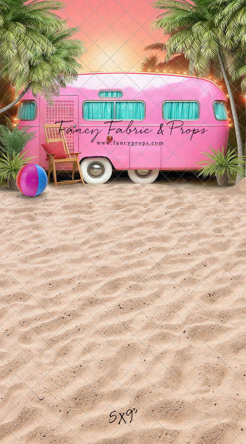 Barbie's Glamper Getaway - Sand Floor - With Sweep Option