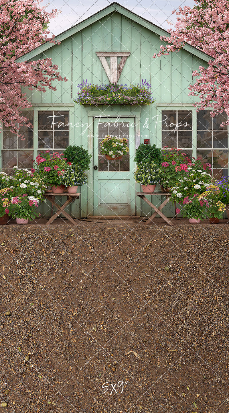 Grandma's Greenhouse Market - With Sweep Option