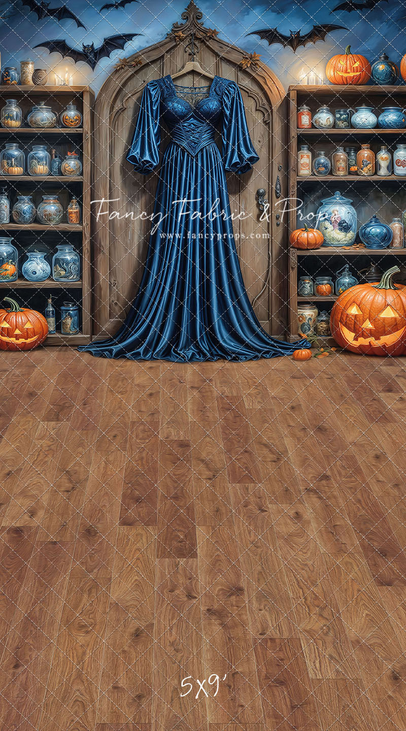 Witch's Wardrobe - With Sweep Option