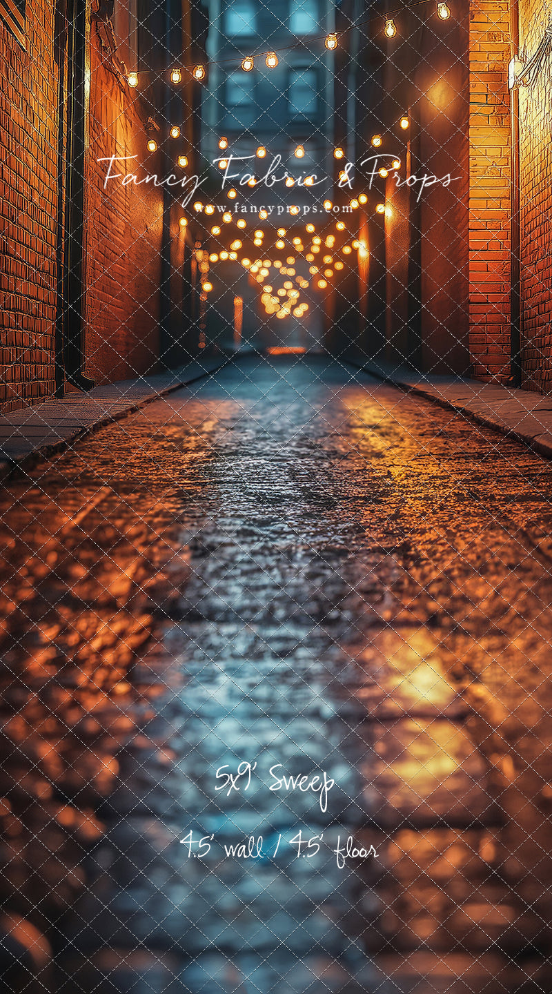 Gilded Alleyway - Sweep Sizes Only