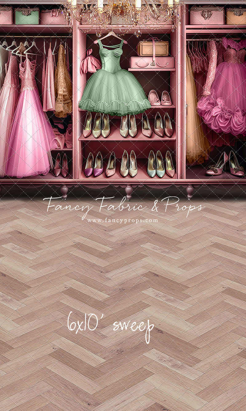 Barbie's Fabulous Wardrobe - Green Dress Option - With Sweep Option