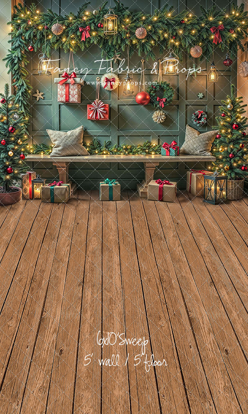 Merry & Bright Bench - with Sweep Option