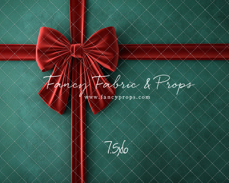 Holly & Velvet - With Sweep Option