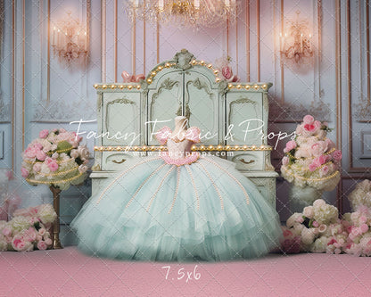 Miss Charlotte - Pink Carpet - With Sweep Option