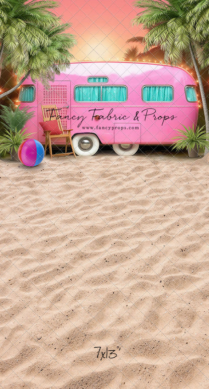 Barbie's Glamper Getaway - Sand Floor - With Sweep Option