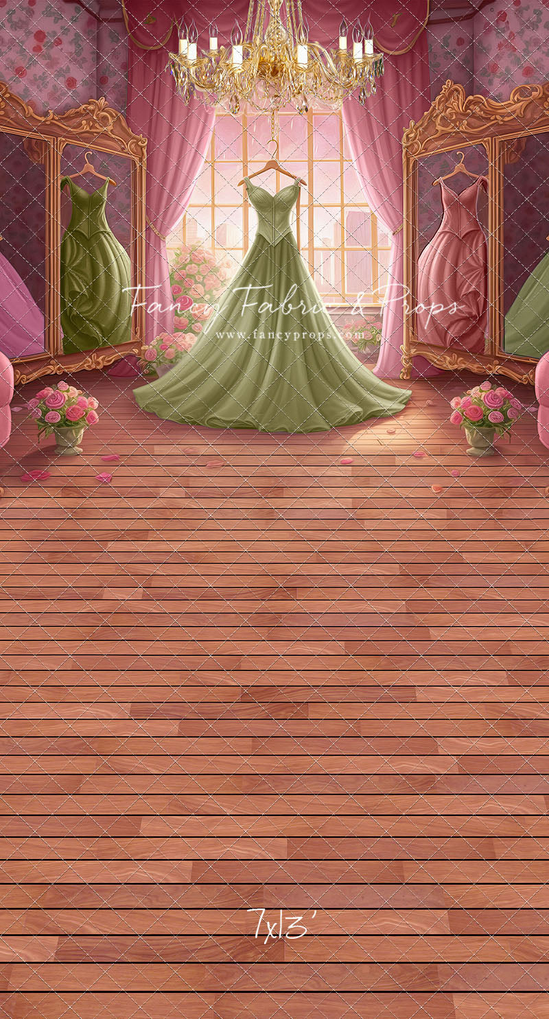 Dress Like A Princess - Green Dress - With Sweep Option