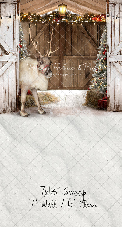 St Nick's Stable - WITH Reindeer - With Sweep Option