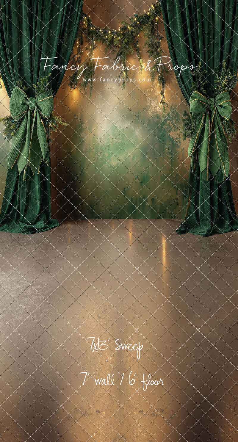 Holiday Curtain Call - With Sweep Option
