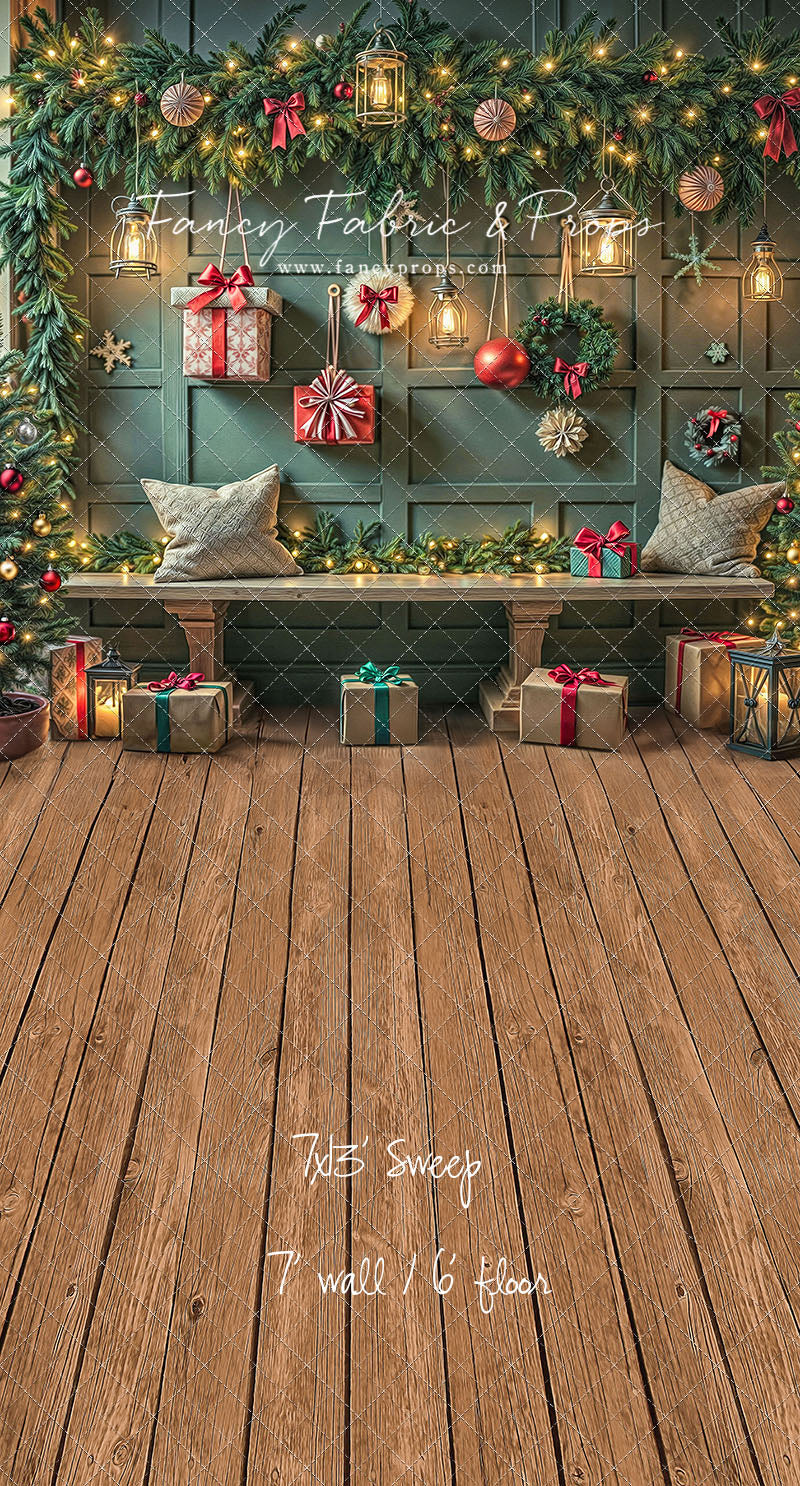 Merry & Bright Bench - with Sweep Option