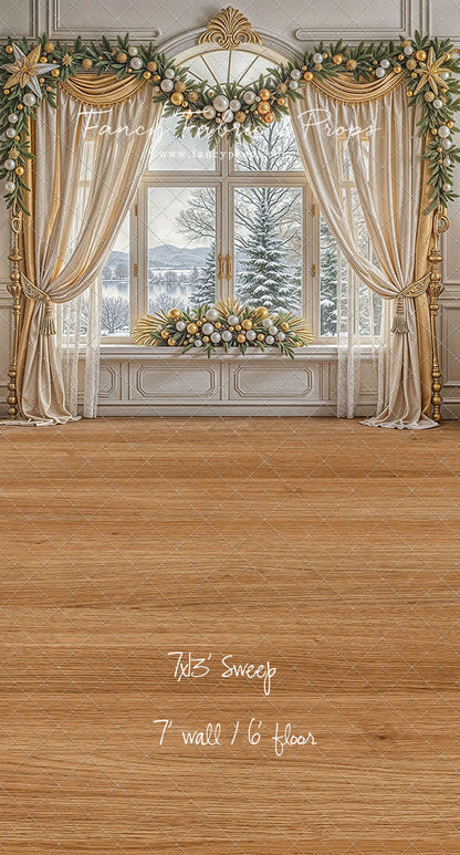 The Golden Garland Room - with Sweep Option