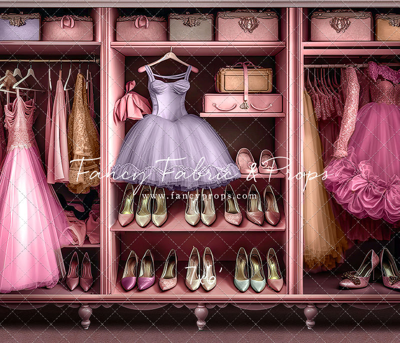 Barbie's Fabulous Wardrobe - Purple Dress Option - With Sweep Option