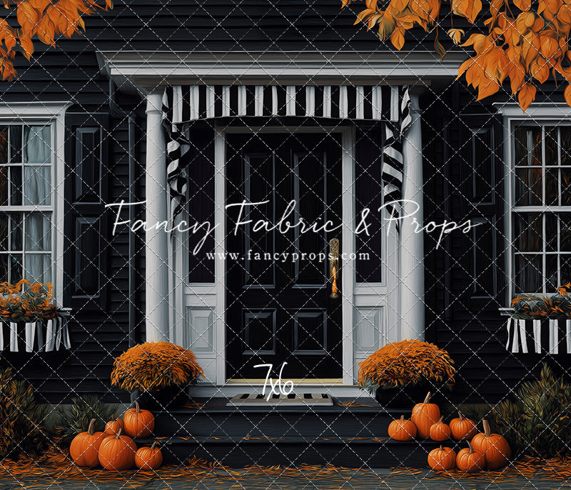 Chic & Spooky - With Sweep Option